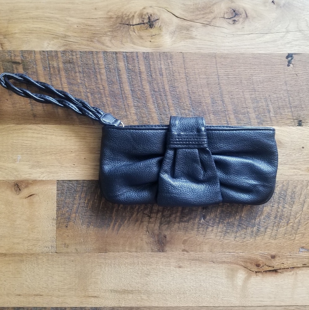 ⚡ EXPRESS Textured Faux Leather Black Clutch 👝